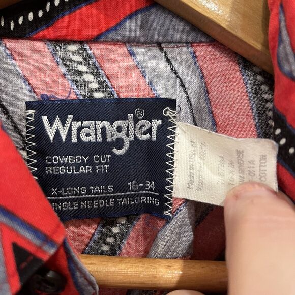 90s Wrangler Western Arrow Button Down Shirt 16-34 X Long  Tails Cowboy Cut Vtg - Picture 2 of 6